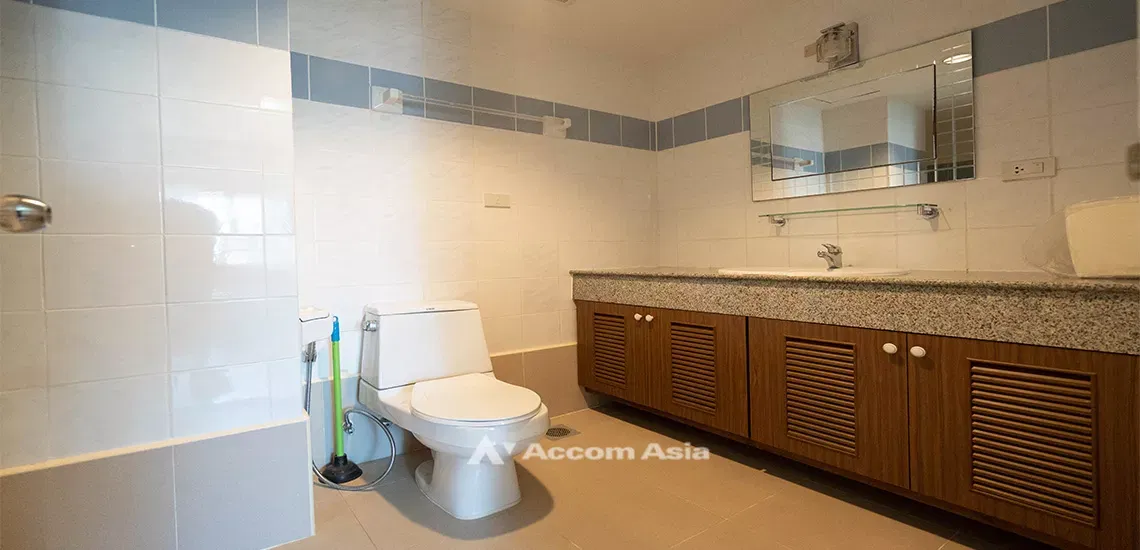 picture 🔼🔽 AccomA 📩  3 BR Condominium @Royal Castle Sukhumvit 39 (1517868) - 10/11