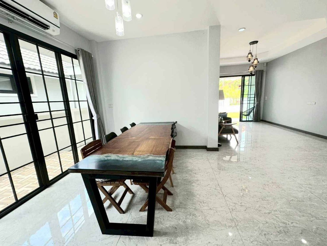 รูป บ้านใหม่ให้เช่า บ้านชั้นเดียวหลังใหญ่ เฟอร์ครบพร้อมอยู่ เลี้ยงสัตว์ได้ T.0946511456 - รูปที่ 8/15