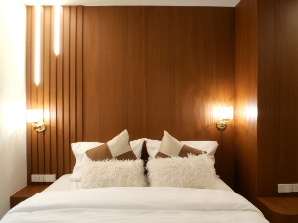 picture Condo for sale with   1 bedroom, 1 bathroom and   1 kitchen.    - 4/8