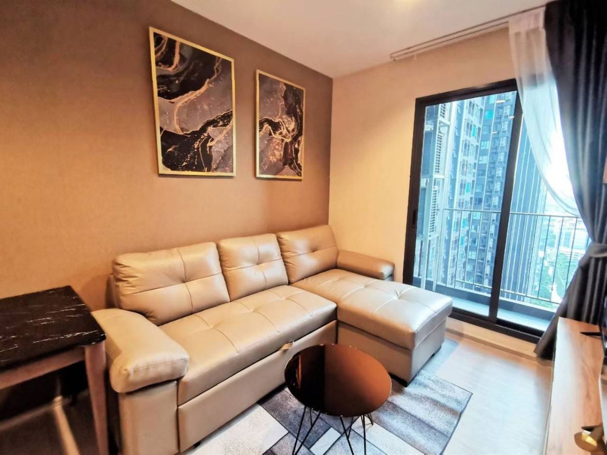 picture Available for rent! Life Asoke Rama9. Spacious 2 Bedroom with 50sqm. Special offerred 33K only. - 10/10