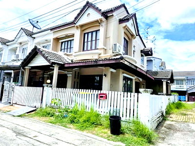 ทาวน์โฮมให้เช่า : บ้านกล้วย-ไทรน้อยขาย-ให้เช่าทาวน์เฮาส์ 2 ชั้นหลังมุม 4 นอน MRT คลองบางไผ่ 2 กม. 2 น้ำ บิ๊กซี บางใหญ่ รร.พาณิชยการบางบัวทอง 800 ม.