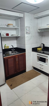 ออมนิ ทาวเวอร์ ส่วนกลางจัดเต็ม ใกล้ BTS สถานีนานา