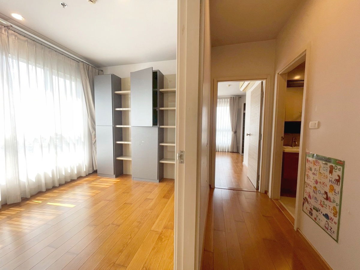 picture 💎Condo for Sale Hive Taksin – Empty Room, Great View, 24th Floor - 7/13