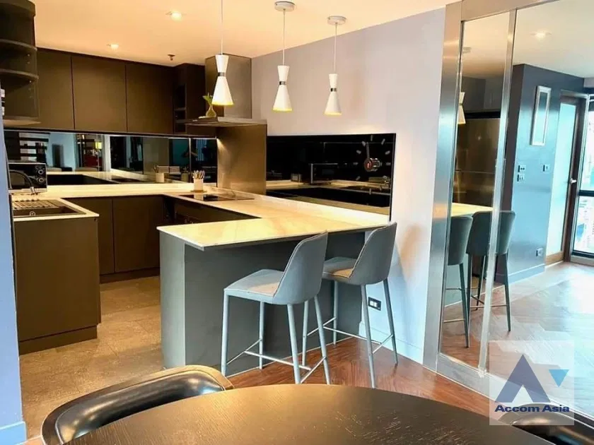 รูป 🔼🔽 AccomA 📩 Stylish condominium with wood stairs and city charm (AA37442) - รูปที่ 3/10