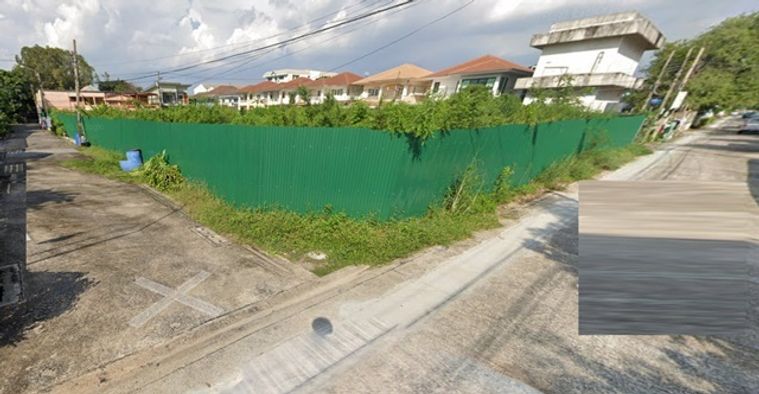 BTS DonMueang 1.35km. Happy Avenue Don Mueang 100 m. filled land for sale beautiful plot with tap wa