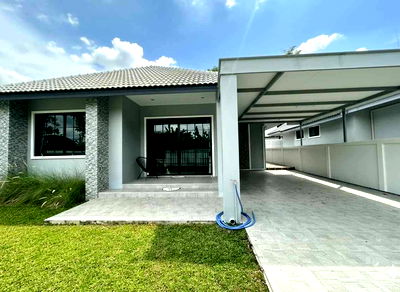 บ้านเดี่ยว แม่เหียะ เชียงใหม่ : ขายบ้านใหม่ สนามบินเชียงใหม่ บ้านชั้นเดียวหลังใหญ่ เฟอร์ครบพร้อมอยู่ เลี้ยงสัตว์ได้ T.0946511456