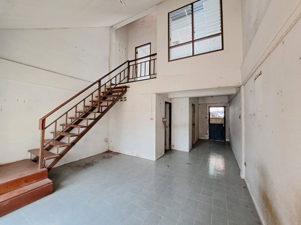 รูป AR 2865 : หมู่บ้านธราดลบุรี ปทุมธานี - รูปที่ 4/13