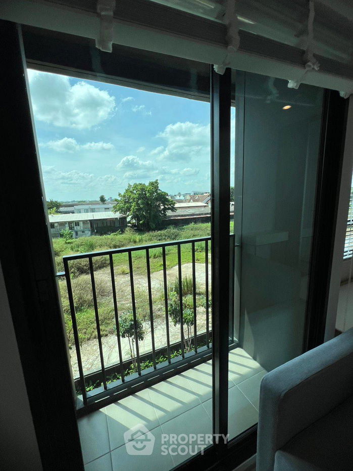 picture Studio Condo at Nue Connex Condo Don Mueang in Sanambin (ID 2379532) - 8/13