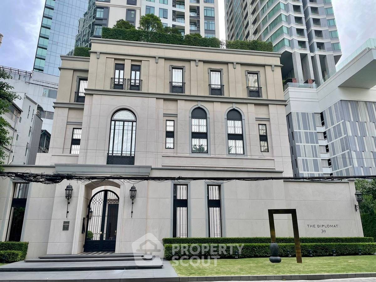 รูป คอนโด 3-ห้องนอน ที่ เดอะ ดิโพลแมท 39 พร้อมพงษ์ ใกล้ BTS พร้อมพงษ์ (ID 2374918) - รูปที่ 18/19