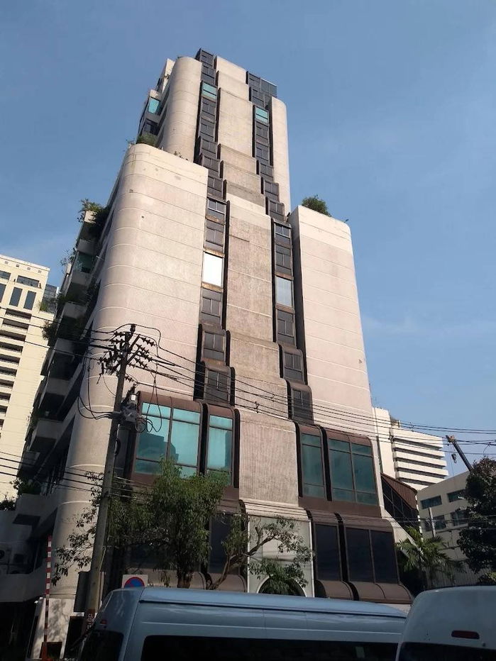 picture Luxury Condo for Rent – Prime Chidlom Location Spacious 245 sq.m. | 2 Bedrooms | 3 Bathrooms | THB 120,000/month - 17/22