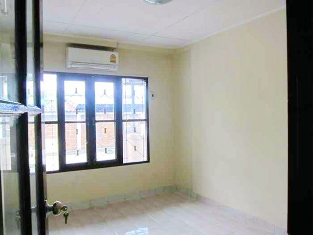 รูป บ้านกล้วย-ไทรน้อยขาย-ให้เช่าทาวน์เฮาส์ 2 ชั้นหลังมุม 4 นอน MRT คลองบางไผ่ 2 กม. 2 น้ำ บิ๊กซี บางใหญ่ รร.พาณิชยการบางบัวทอง 800 ม. - รูปที่ 6/8