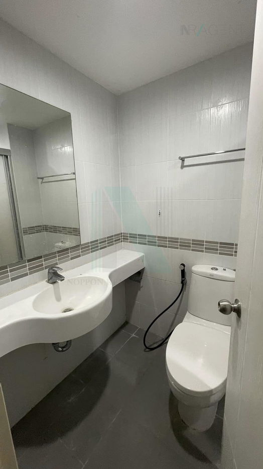 รูป ให้เช่าคอนโด ลุมพินี พาร์ค พระราม 9 - รัชดา อาคาร A ชั้น 15 1 ห้องนอน ขนาด 35 ตรม ใกล้ MRT พระราม 9 - รูปที่ 7/8