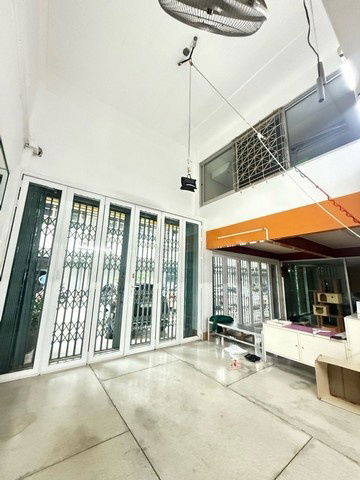 รูป BD1414 ขายอาคารพาณิชย์ ย่านจรัญสนิทวงศ์ กรุงเทพมหานคร - รูปที่ 2/8