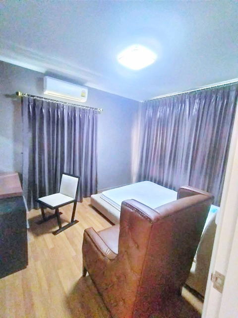 รูป ARL บ้านทับช้าง 900ม. เฉลิมพระเกียรติ ร. 9 ซอย 87 คฤหาสน์ ให้เช่าบ้านเดี่ยว 2 ชั้น สุดหรู พร้อมเฟอร์ฯ 60 ตร.วา. เดอะ พาซิโอ มอลล์ 3.2 กม. - รูปที่ 6/8