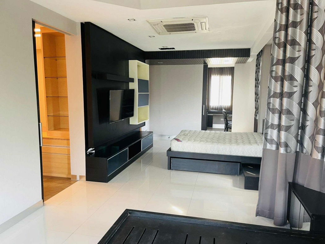 รูป ให้ เช่า บ้านหรูทำเลดี 4 นอน 4 น้ำ หมู่บ้าน Golden Nakara อ่อนนุช 65- พระราม 9-มอเตอร์เวย์ 114 ตรว 2 ชั้น - รูปที่ 12/12