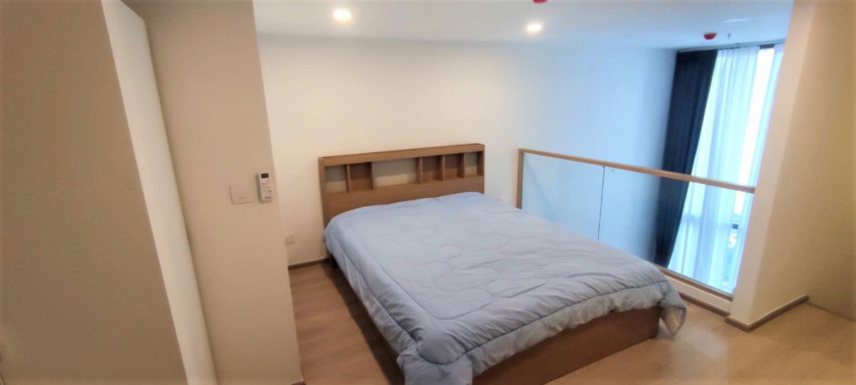 picture Available for rent: Life Rama 4 Asoke, Duplex room, fully furnished, complete with electrical appliances. Chao Phraya River view - 5/10