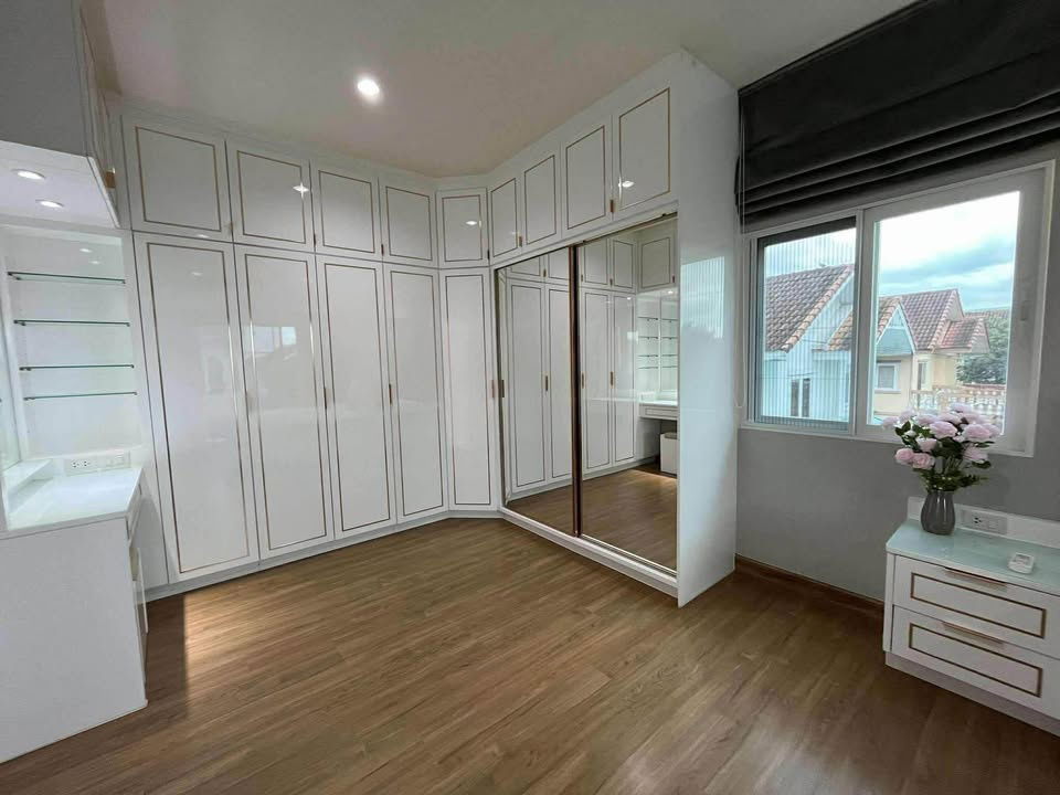 รูป ให้เช่า บ้านเดี่ยว 4ห้องนอน โครงการ แกรนดิโอ รามอินทรา วงแหวน  - รูปที่ 7/11