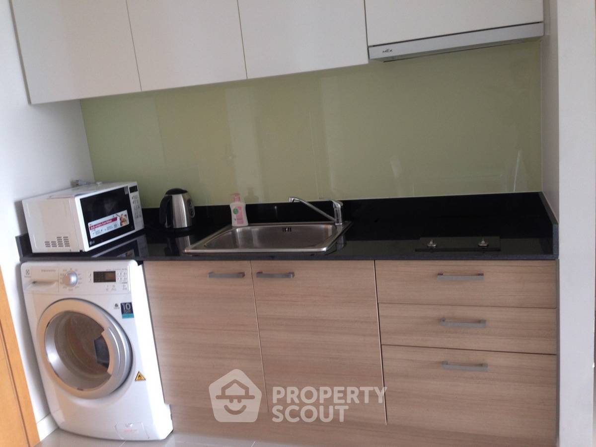 picture 2-BR Condo at Circle Condominium near MRT Phetchaburi (ID 514477) - 5/16