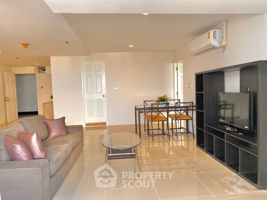 รูป คอนโด 2-ห้องนอน ที่ เดอะวอเตอร์ฟอร์ด ไดมอน ทาวเวอร์ สุขุมวิท ใกล้ BTS พร้อมพงษ์ (ID 1332373) - รูปที่ 2/18