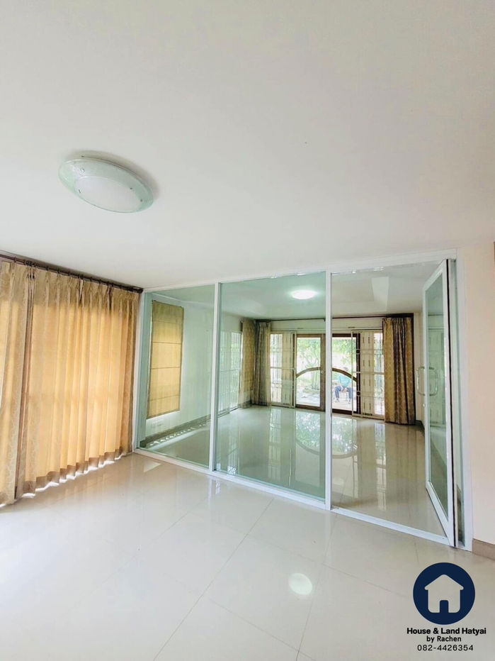 รูป บ้านว่าง หมู่บ้าน ในโครงการปาล์มสปริงส์3 ทางไปสนามบิน ขนาด 3 ห้องนอน  ค่าเช่า 15,000 บาท/เดือน  - รูปที่ 6/22