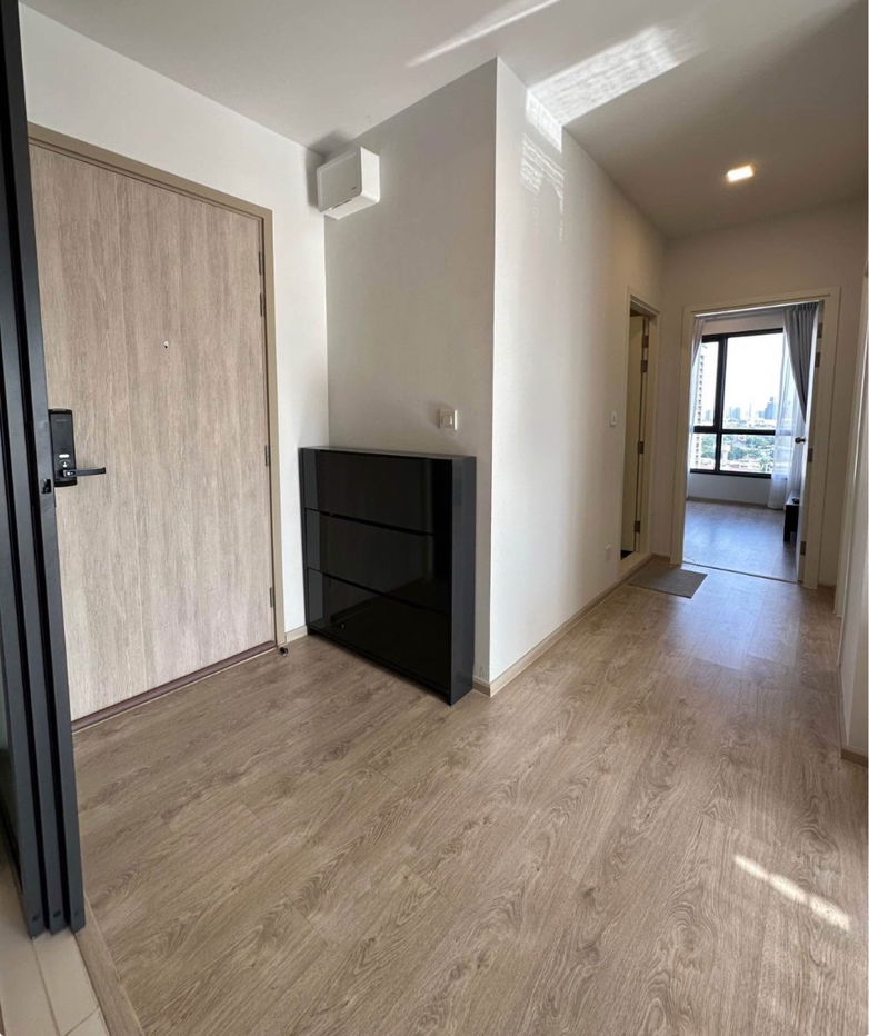 picture The Tree Pattanakarn - Ekkamai  - 3/10