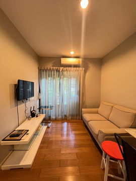 Condolette Dwell Sukhumvit 26 ใกล้บีทีเอส พร้อมพงษ์ เฟอร์ครบ เครื่องใช้ไฟฟ้าครบ