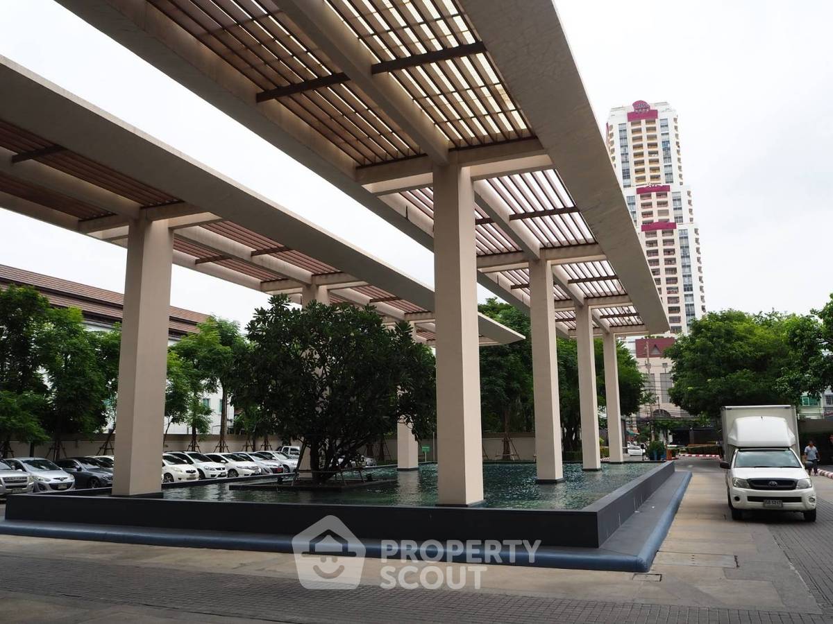 รูป คอนโด 3-ห้องนอน ที่ วอเตอร์มาร์ค เจ้าพระยาริเวอร์ ใกล้ BTS กรุงธนบุรี (ID 1982639) - รูปที่ 1/9