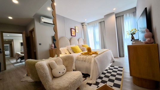 รูปภาพ Pynn Soonvijai 3 bedrooms, 3 bathrooms, price 150,000 baht, size 137 sq.m., large room in the heart of Rama 9, near Bangkok Hospital.