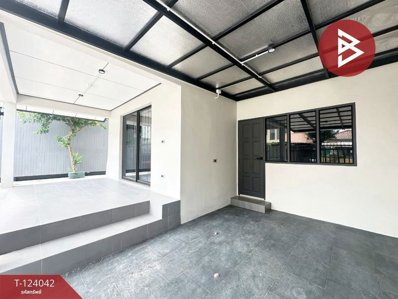 รูป ขาย บ้านเดี่ยว 2 ชั้น เดอะวิลเลจ บางแสน (The Village Bang Saen) เนื้อที่  35 ตารางวา - รูปที่ 4/11