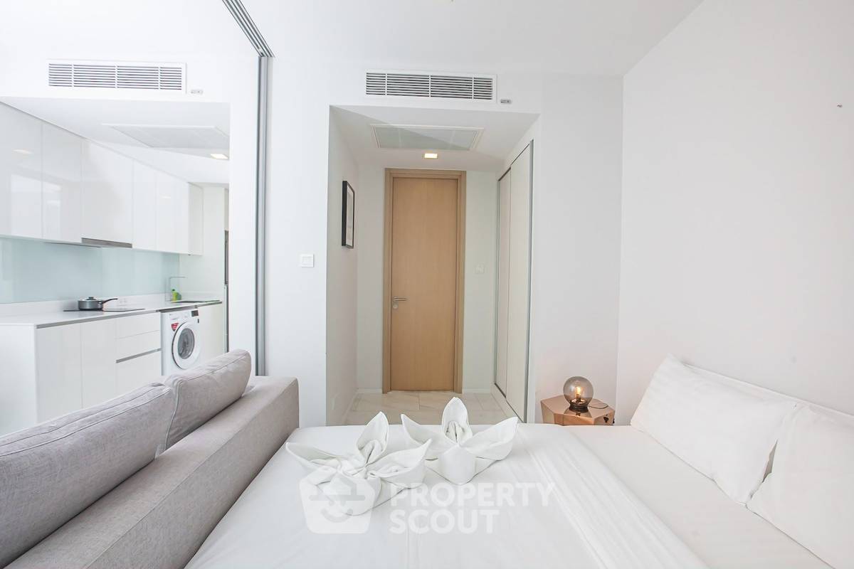 รูป คอนโด 1-ห้องนอน ที่ ไฮด์ สุขุมวิท11 ใกล้ BTS นานา (ID 2229728) - รูปที่ 3/11