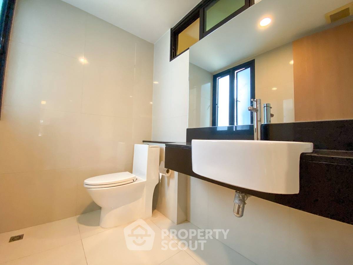 picture 2-BR Condo at Le Cote Thonglor 8 Condominium near BTS Thong Lor (ID 1511315) - 12/20
