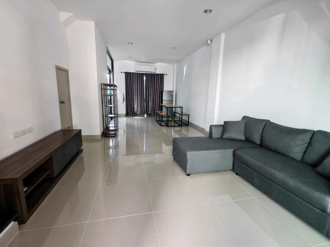 4-bed townhouse for rent, 220 sqm, 24 sq wah, Premium Place Phaholyothin - Ramintra