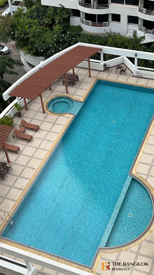 picture Supalai Place Sukhumvit 39  Move-in Ready, Just Bring Your Stuff - 7/10