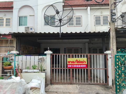 ให้เช่าทาวน์เฮ้าส์หมู่บ้านจารุณี คลองหลวง