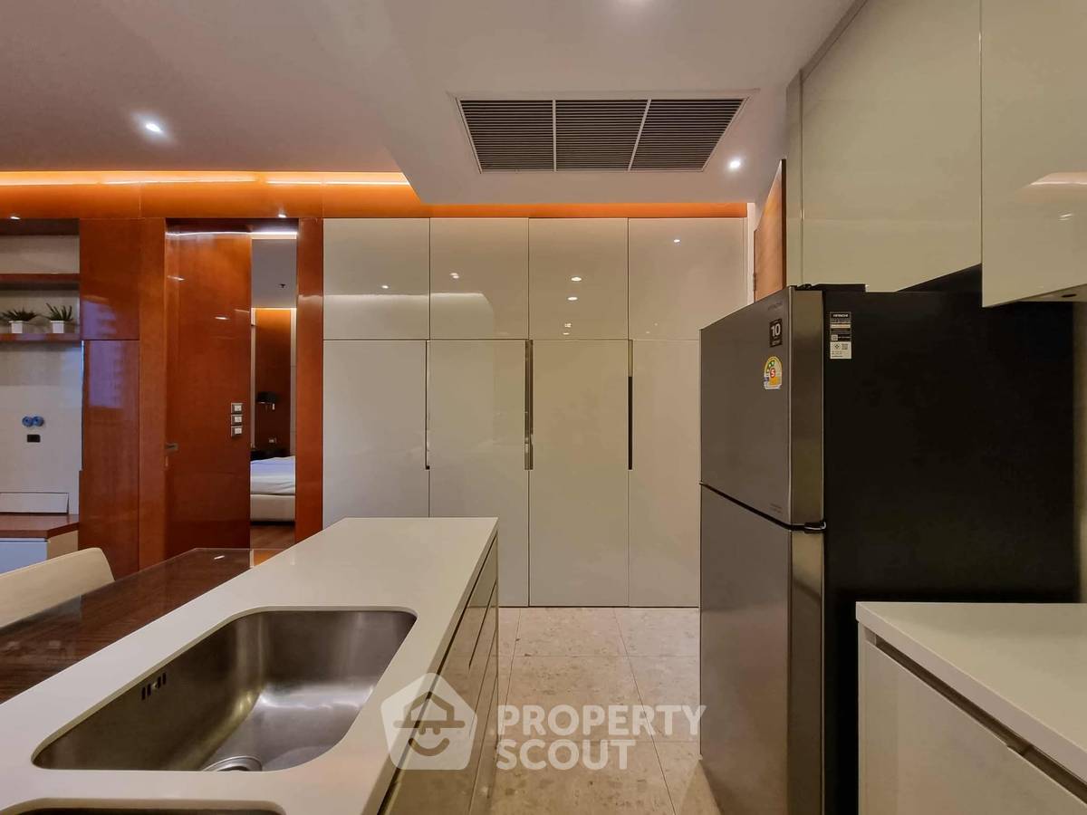 รูป คอนโด 1-ห้องนอน ที่ ดิ แอดเดรส สุขุมวิท 28 ใกล้ BTS พร้อมพงษ์ (ID 2379754) - รูปที่ 8/14