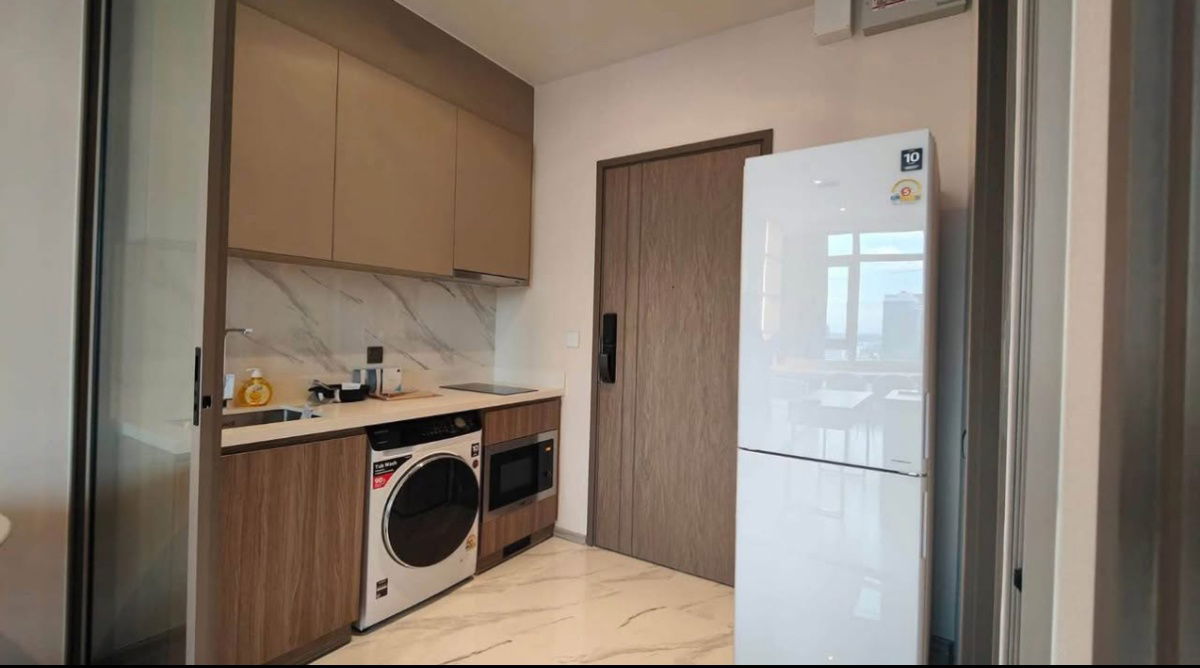 picture ADD line id : @cutecondo available to touring please make appointment here - 10/10