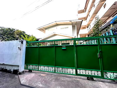 Houses for rent วิทยาลัยเซาธ์อีสท์บางกอก : House for rent in Sukhumvit near bts Udomsuk  ( SPSEVE1373 )