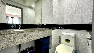 ขายคอนโด : 🛏️ 1 ห้องนอน - 🛁 1 ห้องน้ำ - 🏙️ City View - 🇹🇭 ชื่อบริษัท - 🏢 Siam Oriental Tropical Garden Condominium Pattaya - รหัส: SOTG08