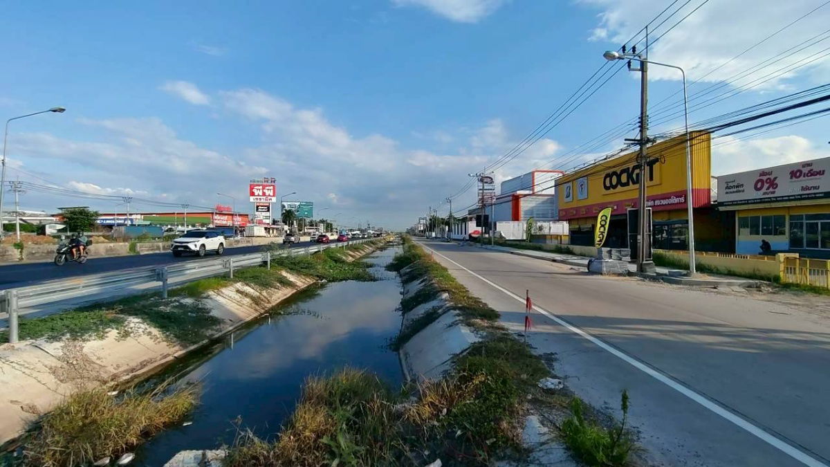 picture Land for sale, 4-0-10 rai, with an office building and a 3-story residential house on Bang Bua Thong Road, Suphanburi. - 31/33