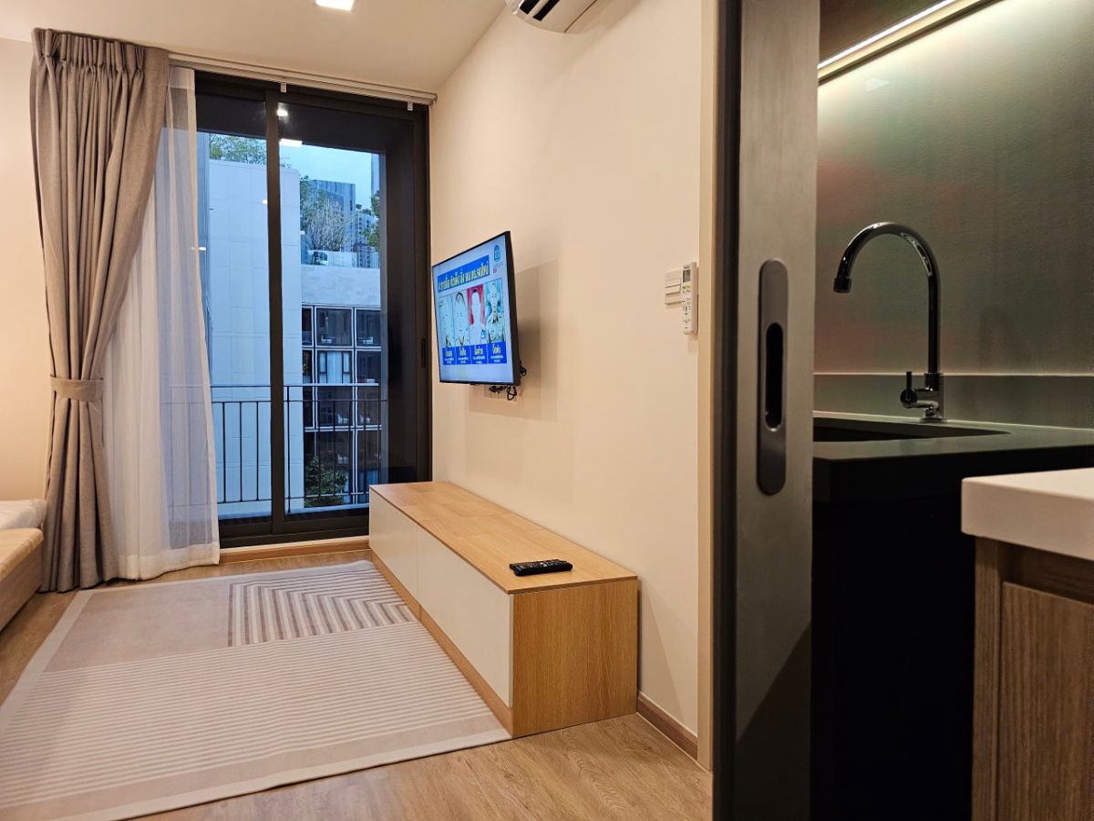 picture The Nest Chula Samyan【𝐒𝐄𝐋𝐋 & 𝐑𝐄𝐍𝐓】🔥This room is decorated in a soothing Muji style, using warm tones.🔥  Contact Line ID: @hacondo - 5/10