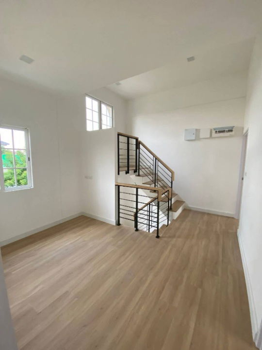 รูป ขายบ้านแฝด แกรนดิโอ บางนา กม.5 บ้านสวยพร้อมอยู่ ฟังก์ชันครบ ใกล้เมกา บางนา เพียง 10 นาทีSW003123  - รูปที่ 11/15