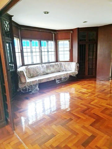 รูป MRT ภาวนา 200ม. ลาดพร้าว 40-48 ให้เช่าบ้านเดี่ยวสุดหรู 2 ชั้น หลังใหญ่ สภาพดี พร้อมเฟอร์ฯ 5 นอน 4 น้ำ ตลาดโชคชัย 4 1.4 กม.เดินทางง่าย - รูปที่ 4/8