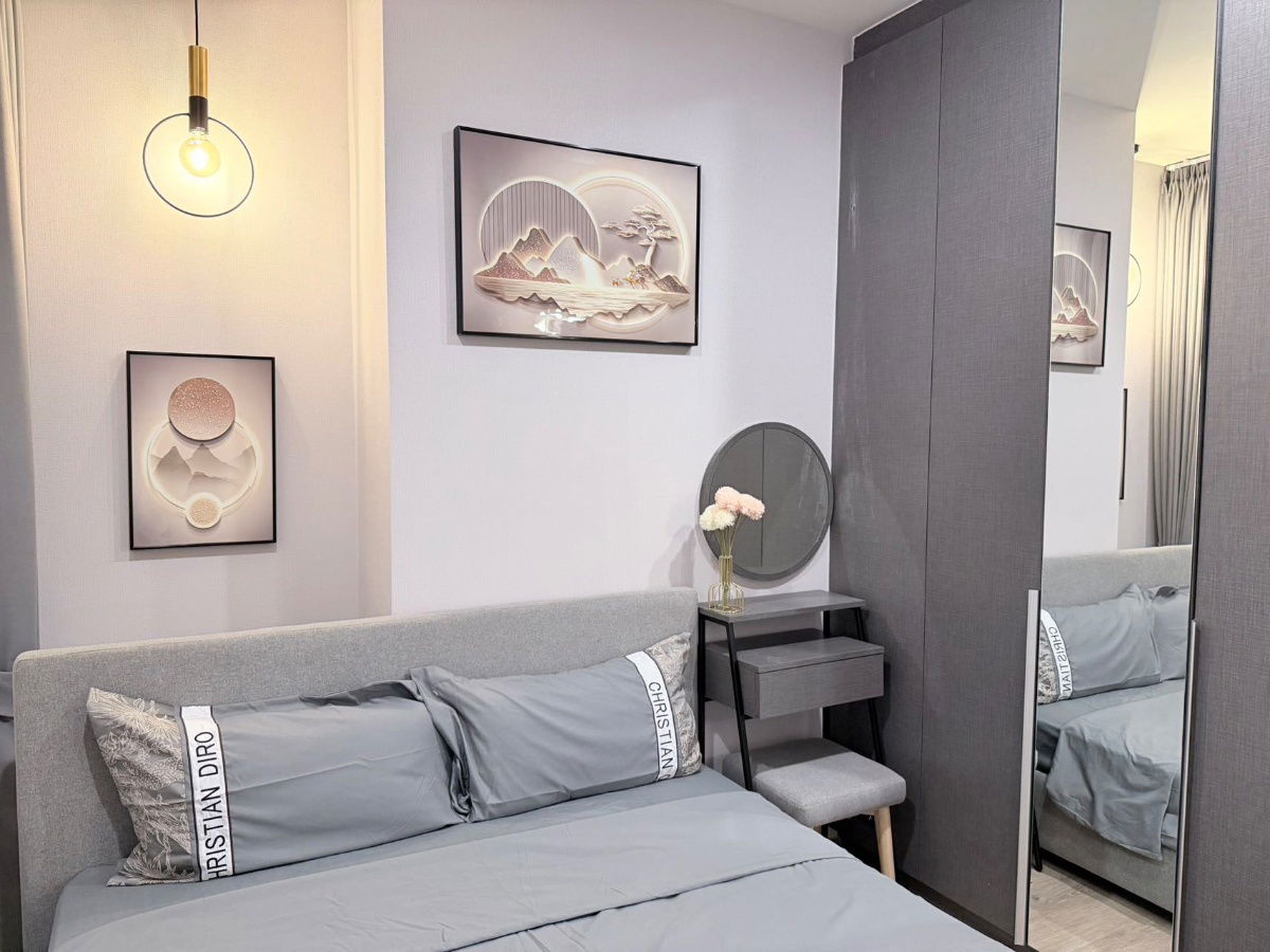 picture #S4839 For Rent Nue District R9 - 4/12