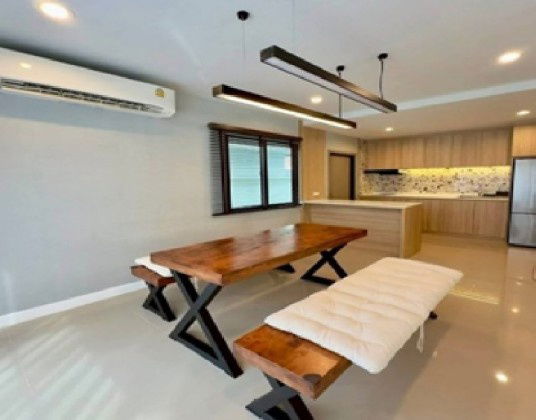 รูป ให้เช่าบ้านเดี่ยว 2 ชั้น โครงการ อารียา โคโม่ โบทานิก้า / Areeya Como Botanica / บางนา กม.10 / ใกล้ เมกา บางนา /  เฟอร์นิเจอร์ครบ / อยู่อาศัย - รูปที่ 4/13