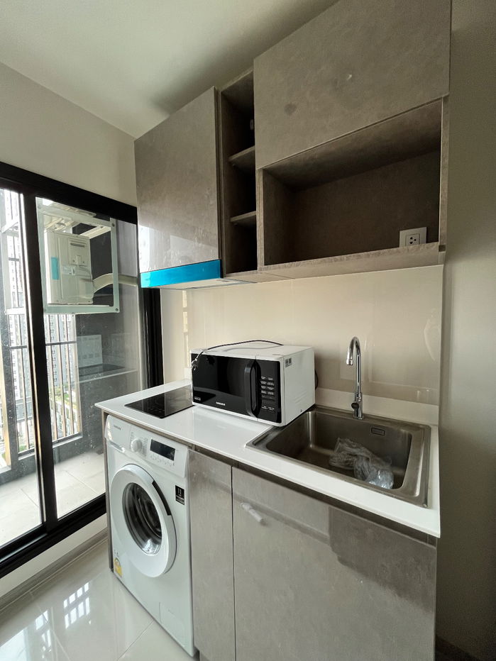 รูป ให้เช่าคอนโด ASPIRE เอราวัณ ไพร์ม ติด BTS ช้างเอราวัณ ตึก A  ตึกที่อยู่ด้านนอกติดถนน 32 ตรม - รูปที่ 9/16