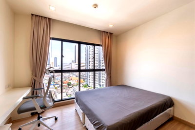 Condos for rent : ST334 Urbano Absolute Sathorn–Taksin Luxury condominium in the heart of Sathorn