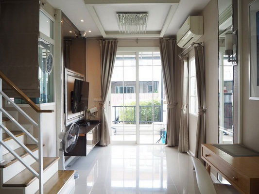 รูป [ให้เช่า] หมู่บ้าน โกลเด้น ทาวน์ 2 สุขสวัสดิ์ - พุทธบูชา / 3 ห้องนอน 2 ห้องน้ำ / 23 ตรว. **20,000** ทาวน์เฮ้าส์ 2 ชั้นหลังมุม ใกล้ ม.พระจอมเกล้าธนบุรี - รูปที่ 2/12