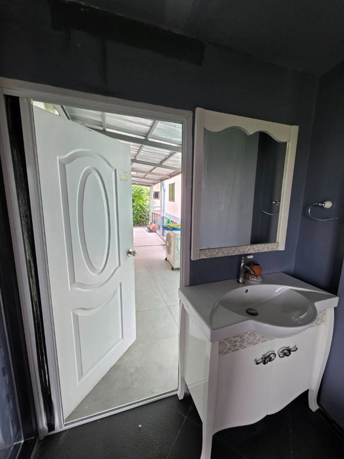 รูป ถูก! ราคาคุ้มค่า  ขายทาวน์เฮ้าส์หมู่บ้านพฤกษา 63 บางกะดี-ปทุมธานี 30.2 ตารางวา บ้านหลังริม มีพื้นที่ใช้สอยข้างบ้าน - รูปที่ 20/30