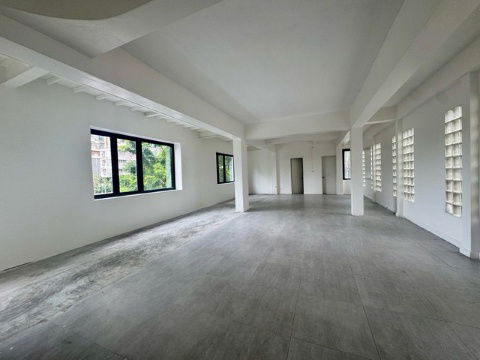 picture FOR RENT  OFFICE PROPERTY  76000 BAHT per MONTH - 2/8
