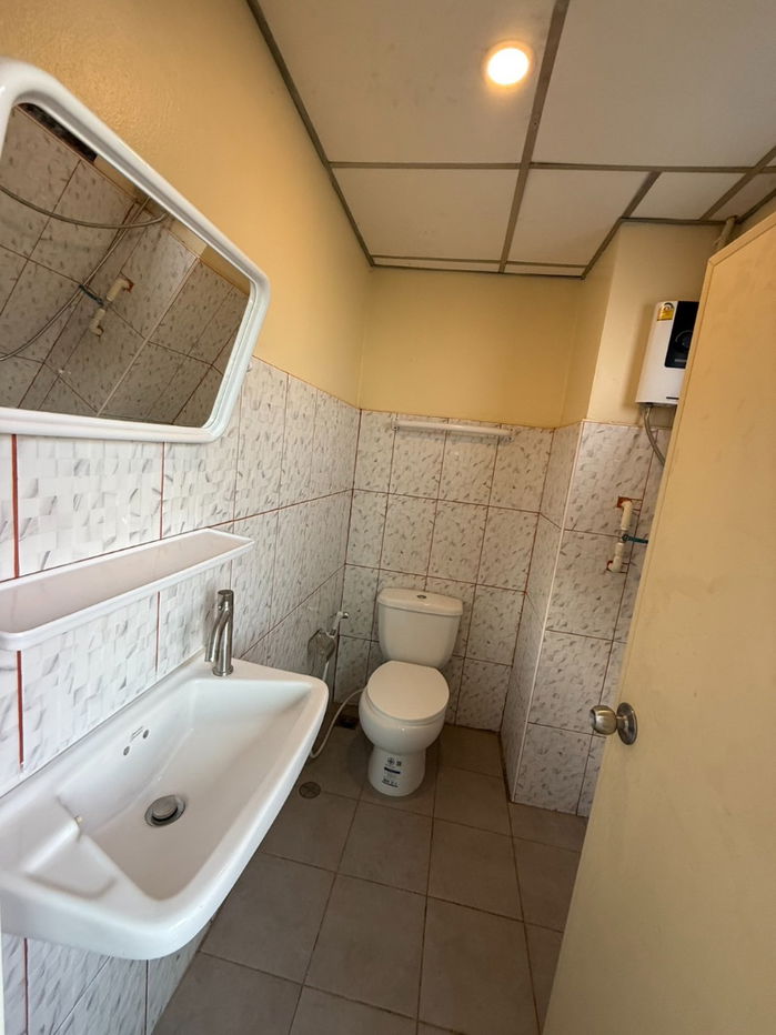 รูป ให้เช่าหอพัก ลาดพร้าว41 แยก6 ห้องใหญ่ Line ID 0619636888 - รูปที่ 8/9